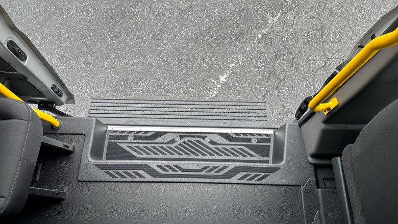 Ford Transit Minibus Transit 460 L4 Minibus Diesel Rwd 2.0 EcoBlue 165ps H3 17 Seater Trend Auto [Nav]